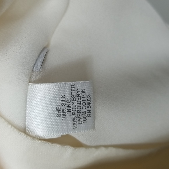 Banana Republic Ivory Silk Dress Size 6 - Picture 13 of 16